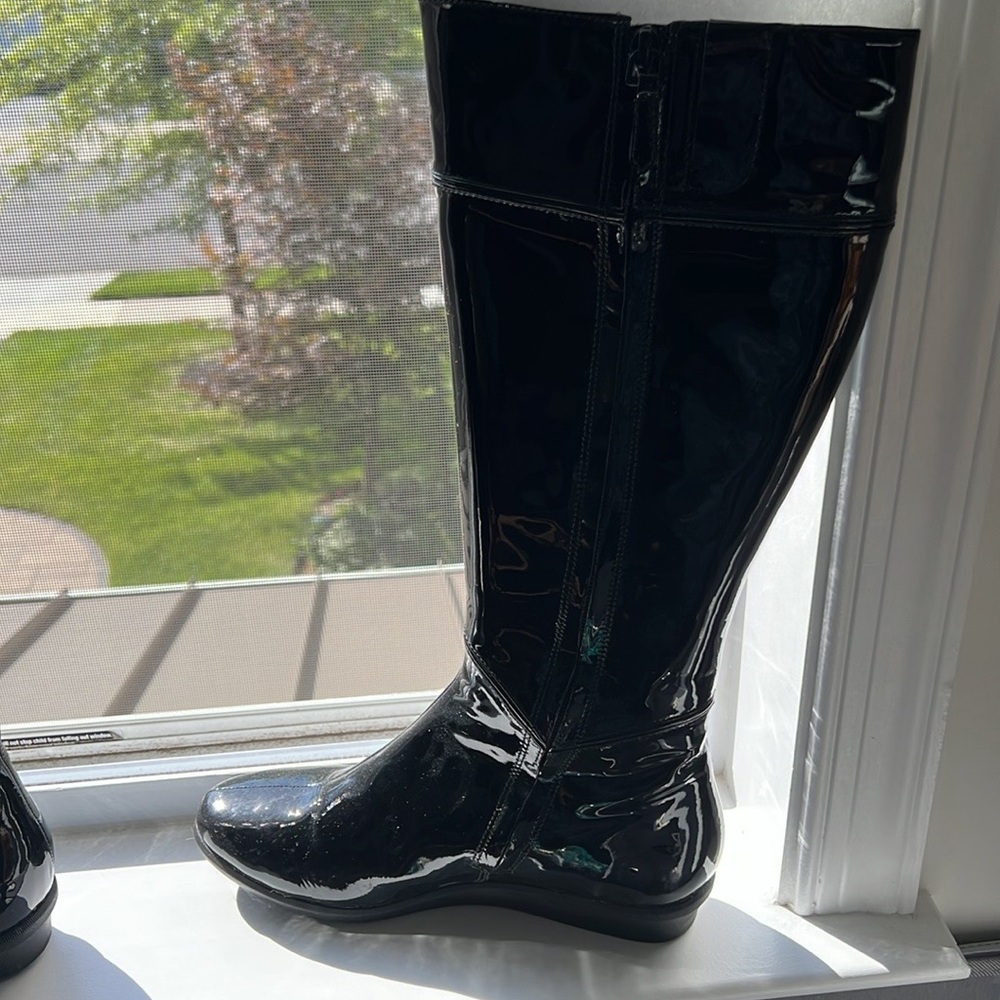 Cole Haan Black Patent boots